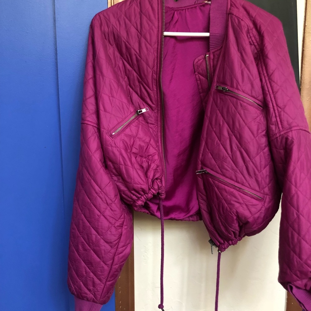 Free people quilted bomber jacket 💜